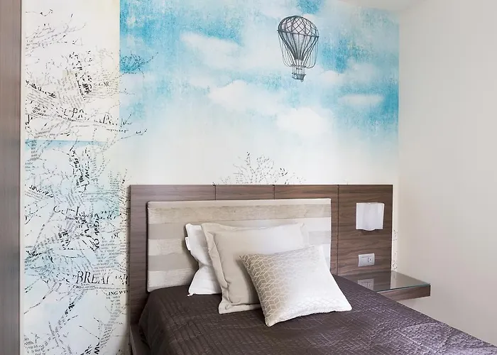Rhome Guest house 4*