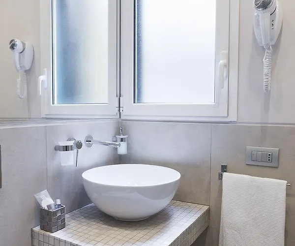 Guest house Rhome 4*